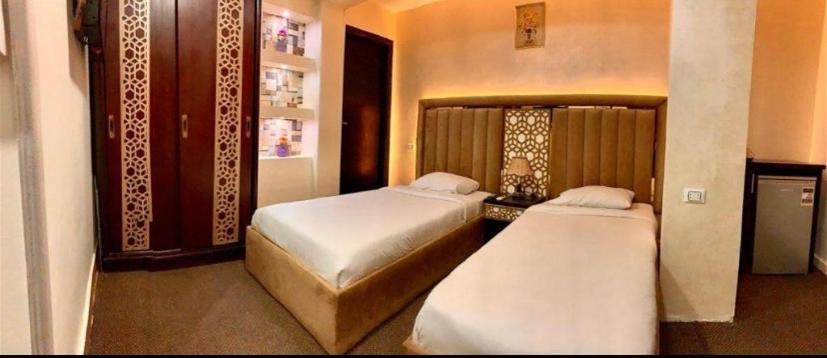 Golden Pyramids View Guest House Kafret el-Gabal Exterior foto